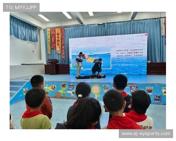 游泳协会开展校园游泳安全教师培训与认证项目，学校普及游泳培训方案